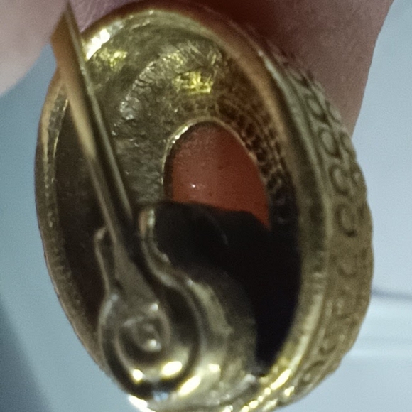 Vintage Gold Tone Cameo Stick Pin with Crystal Rhinestone - Picture 6 of 13
